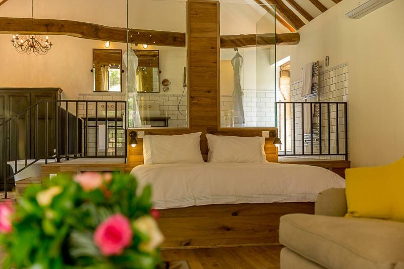 Bed and Breakfast Par La Riviere Ла-Рок-Гажак Экстерьер фото