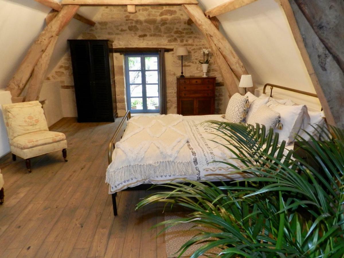 Bed and Breakfast Par La Riviere Ла-Рок-Гажак Экстерьер фото