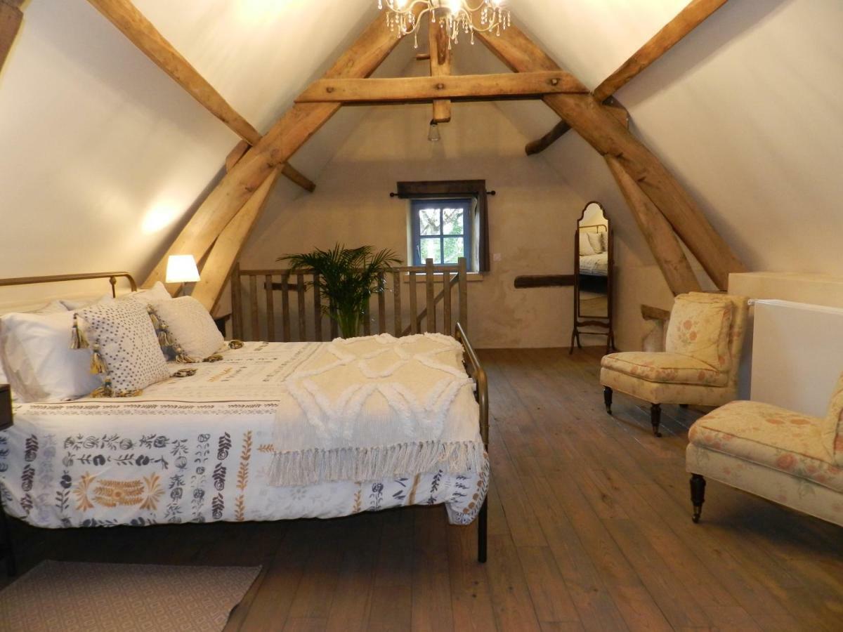 Bed and Breakfast Par La Riviere Ла-Рок-Гажак Экстерьер фото